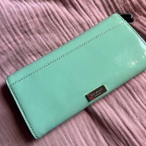 Kate Spade Mint and Black Wallet